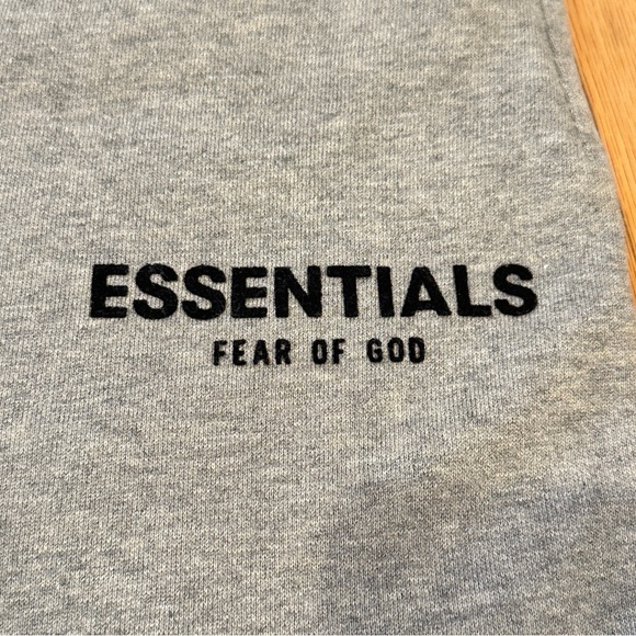 Essentials relaxed sweatpants joggers dark oatmeal SS22 - Picture 9 of 15